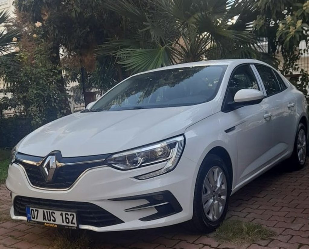 Renault Megane 2018-2020 год или аналог в Анталии, Турция