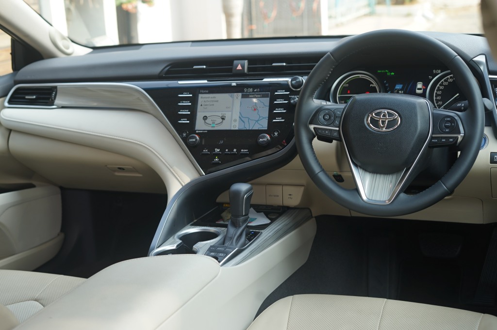 Toyota Camry 2020-2022 год или аналог на Бали
