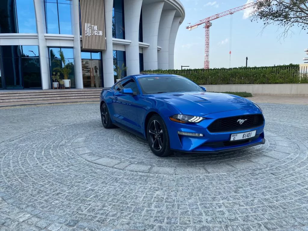 FORD MUSTANG COUPE в Дубаи, ОАЭ