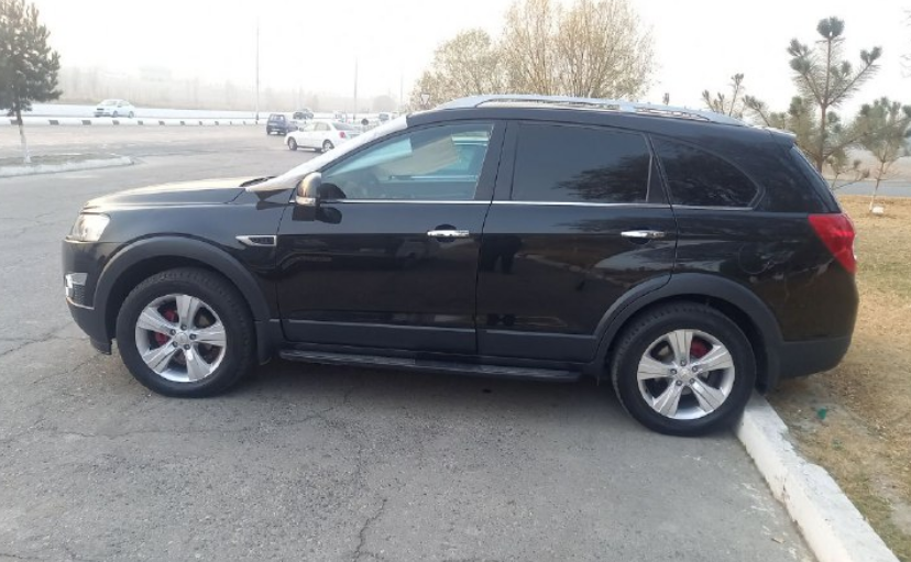 Chevrolet Captiva 7 мест 2012 в Фергане, Узбекистан