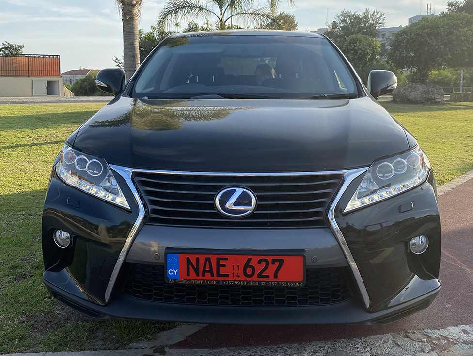 Lexus RX или аналог на Кипре