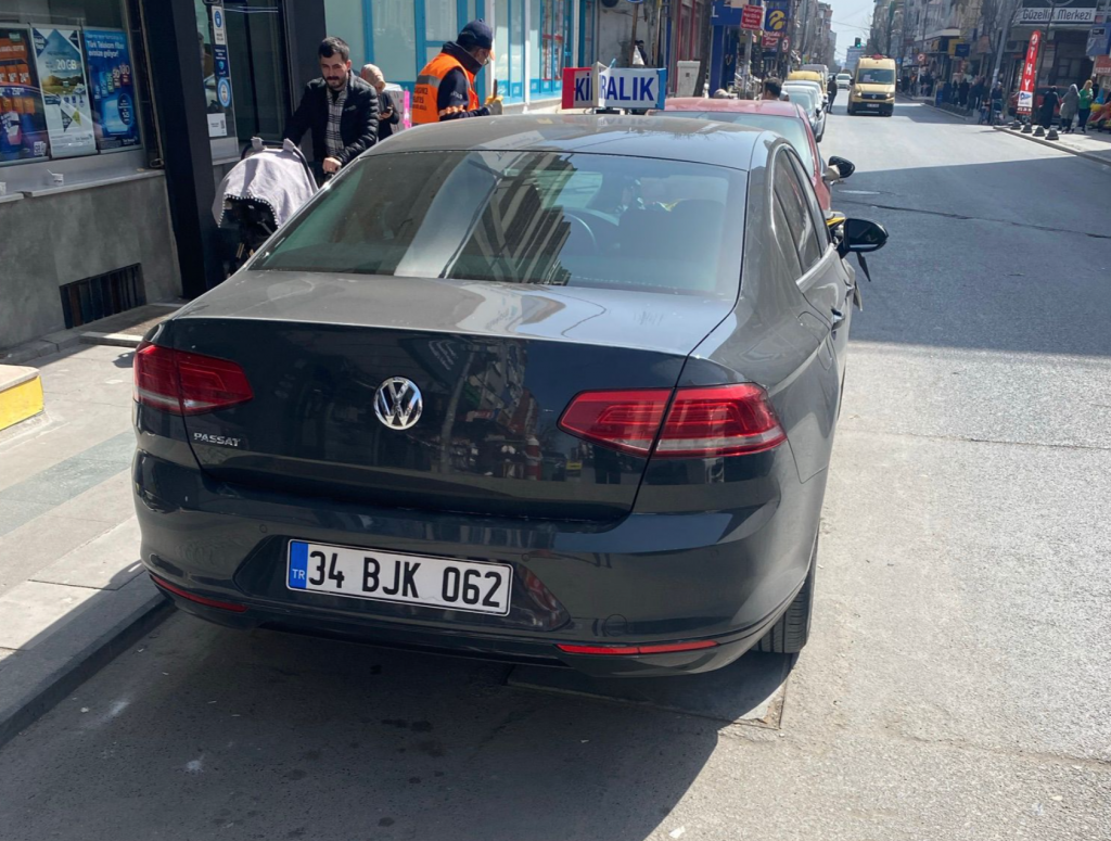 Volkswagen Passat Дизель 2018-2020 или аналог в Стамбуле, Турция