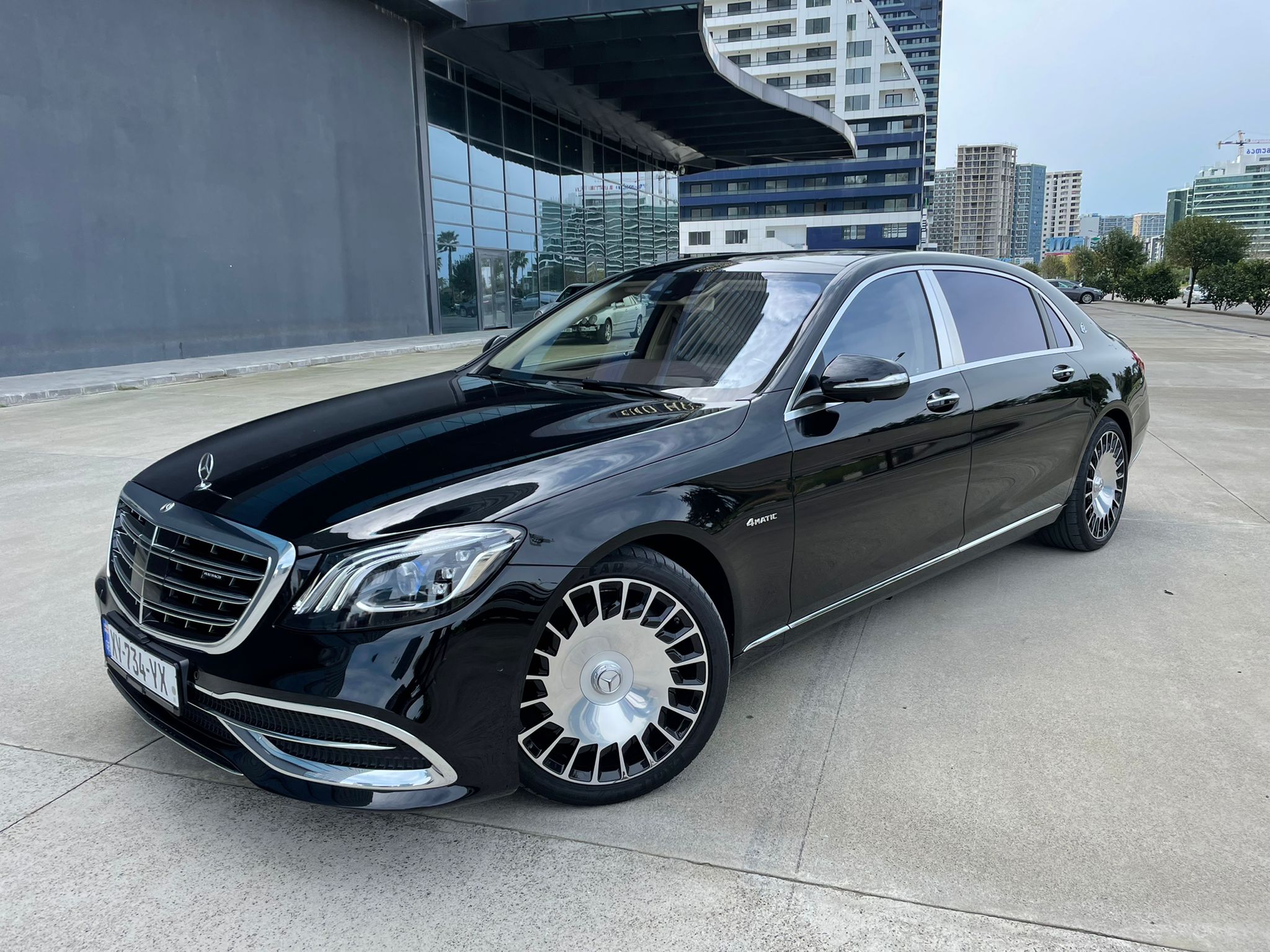 Взять в аренду 2020 MAYBACH Andere в Батуми, Грузия