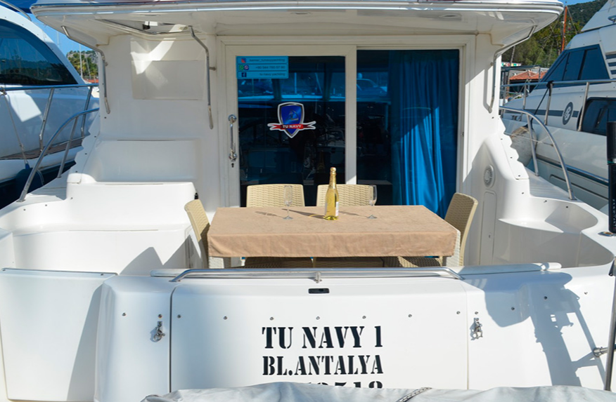 Яхта TU NAVY 1 в Кемере, Турция