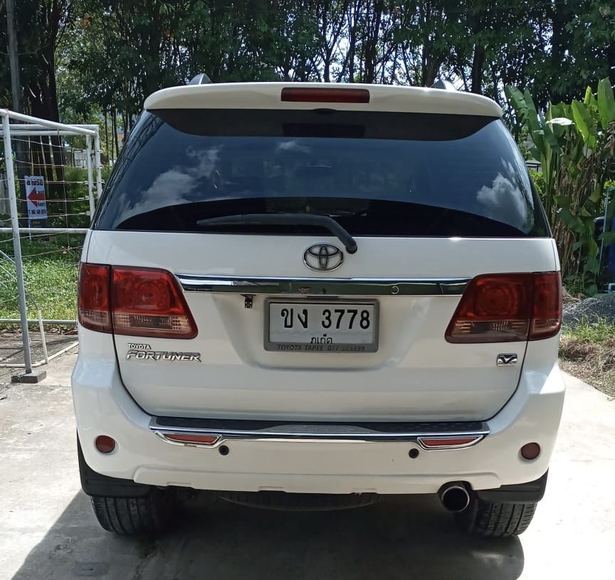 Toyota Fortuner 7 мест 2008-2012 или аналог на Пхукете, Таиланд