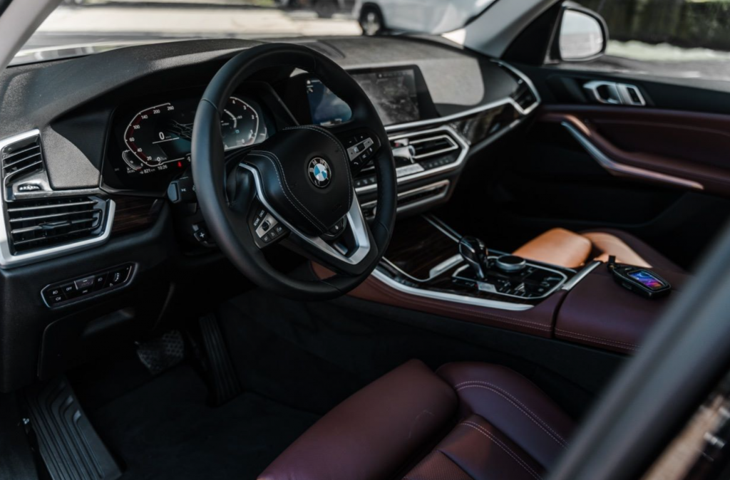 BMW X5 2021 -2023 дизель в Сочи, Россия