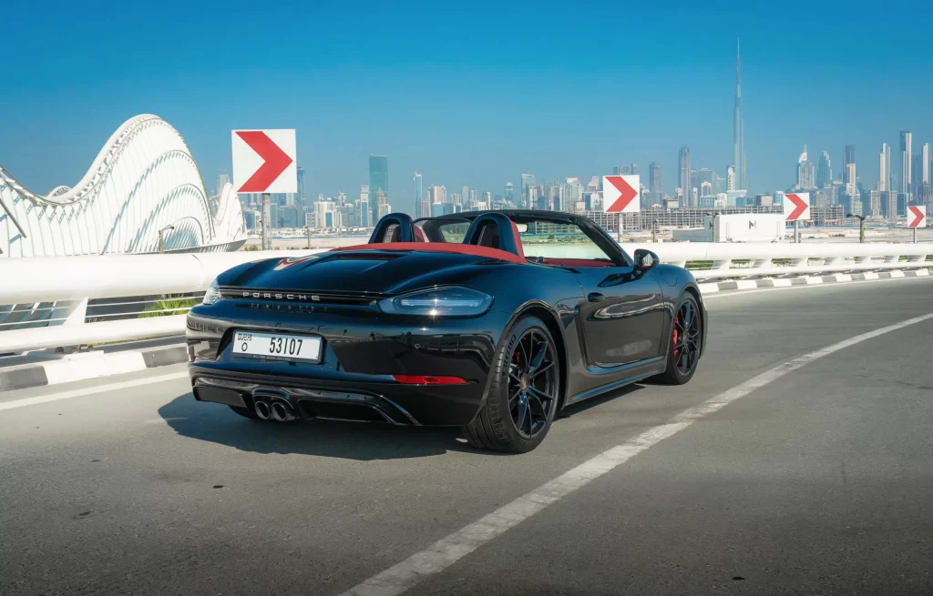 PORSCHE BOXTER 718 GTS BLACK в Дубаи, ОАЭ