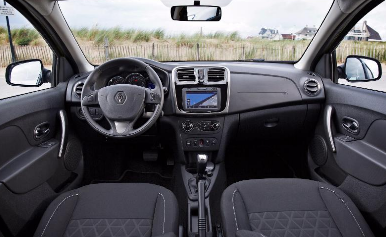 Прокат Renault Logan 2016-2019 год или аналог в КМВ