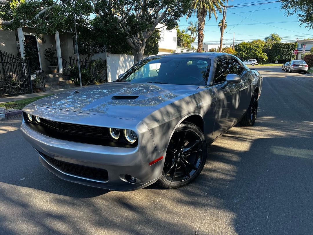 Взять в аренду Dodge Challenger 2019 в Лос Анджелесе, США