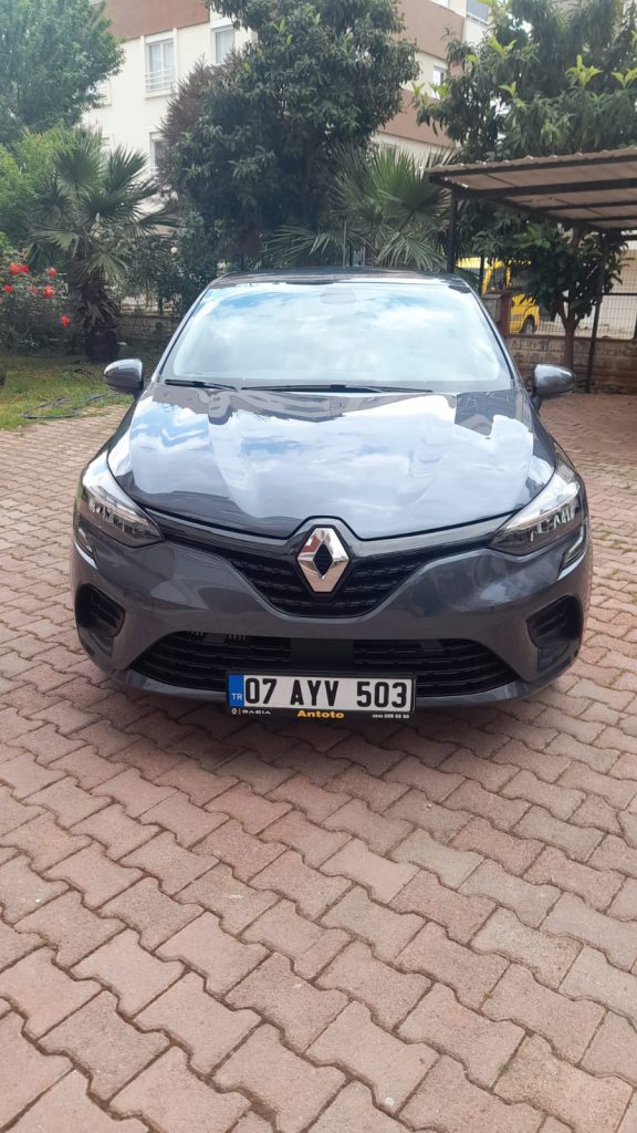 Renault Clio 2022-2023 год или аналог в Анталии, Турция