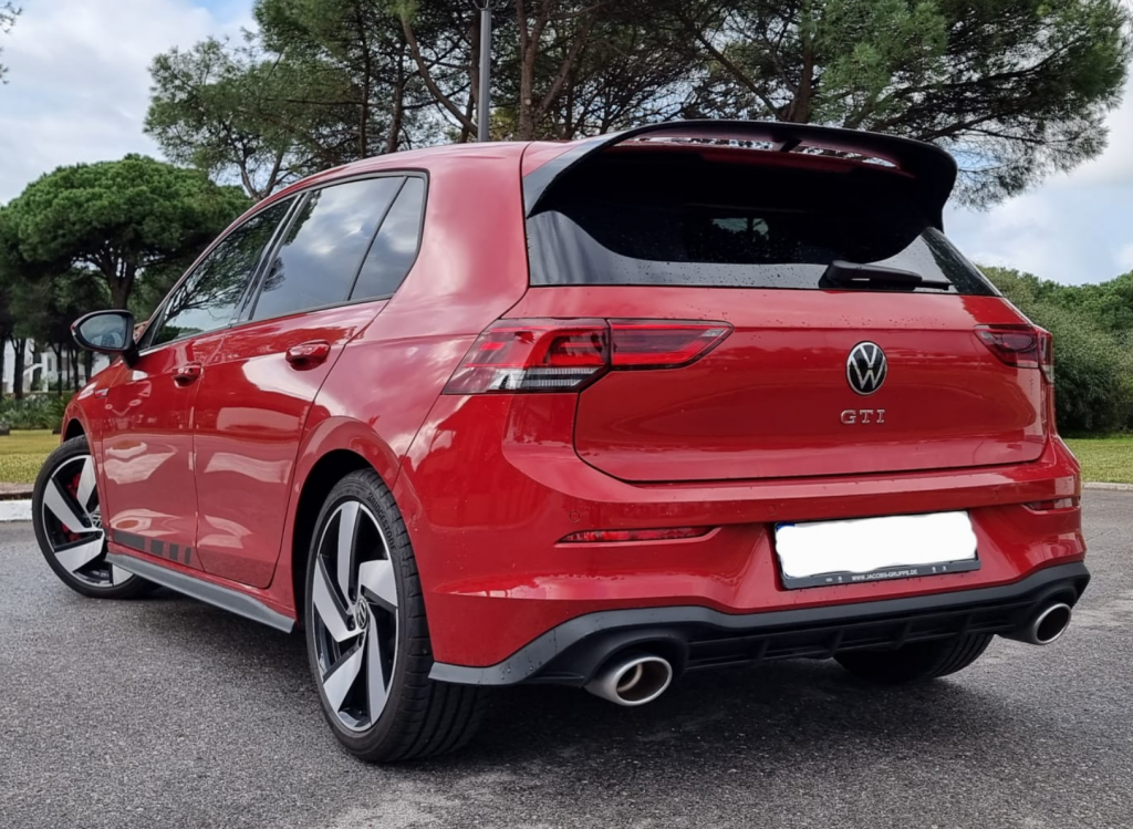 Volkswagen Golf GTI 2020-2023 или аналог в Марбелье, Испания