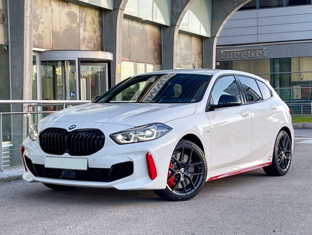 BMW 118i 2018-2022 год или аналог в Бодруме, Турция