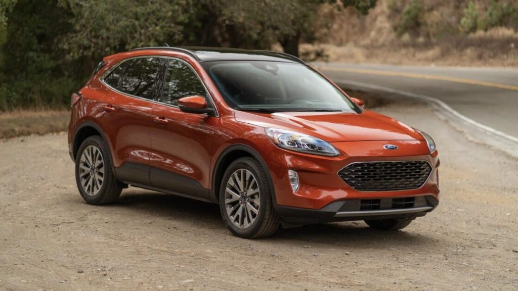 FORD KUGA Автомат Бензин