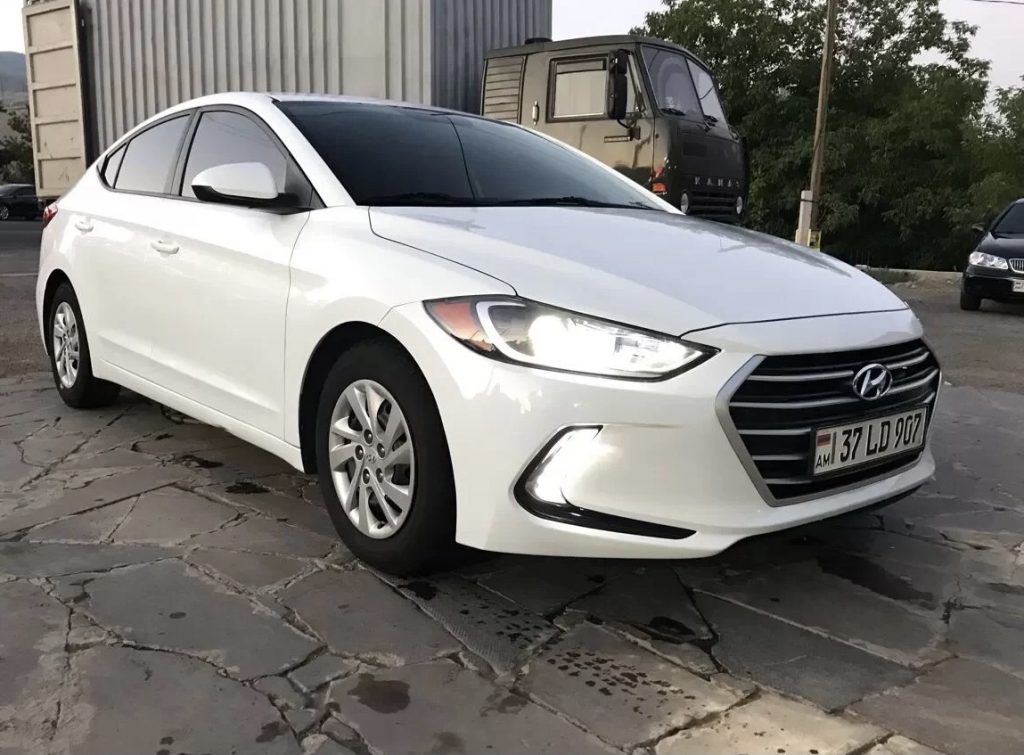 Hyundai Elantra 2017-2020 или аналог в Ереване, Армения