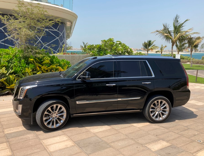 Cadillac Escalade 2019 или аналог в Дубаи, ОАЭ