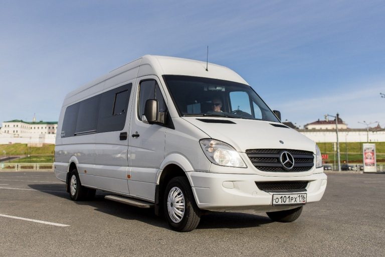 Микроавтобус mersedes sprinter в аренду