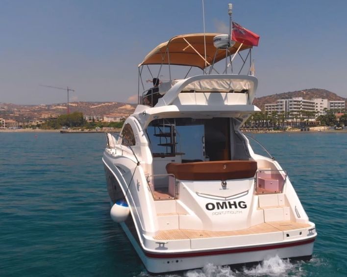 Яхта Beneteau Monte Carlo 47 на Кипре в Лимассоле