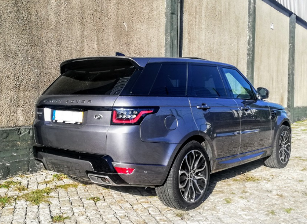 Range Rover Sport 2021 HSE Hybrid в Лиссабоне, Португалия