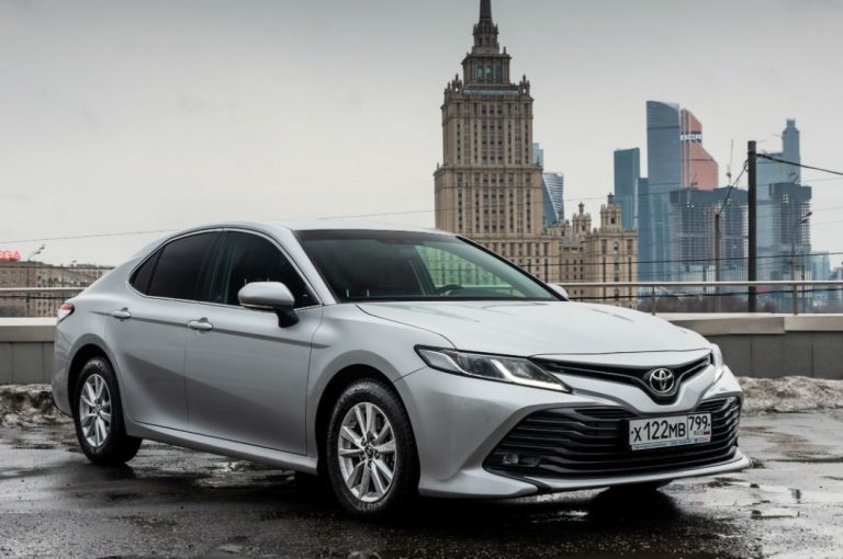 Toyota Camry Рестайлинг 2018 в Москве, Россия