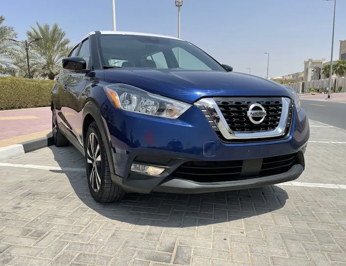 Nissan Kicks blue 2020-2022 год или аналог в Дубаи, ОАЭ