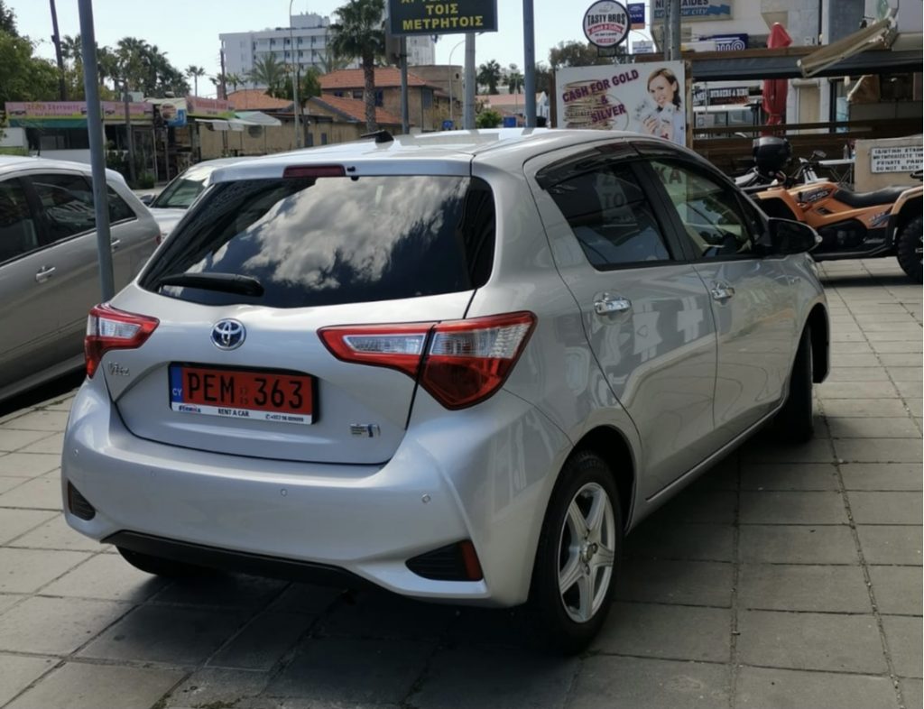 Аренда Toyota Vitz или аналог на Кипре