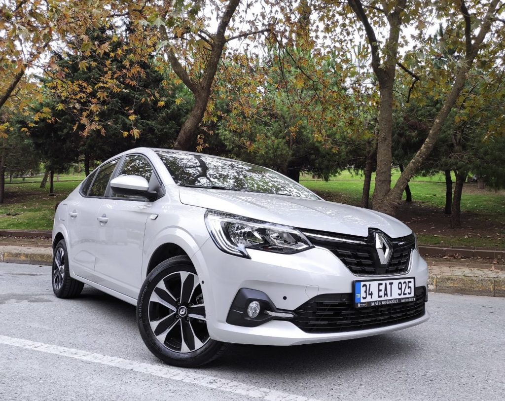RENAULT TALIANT 2022 или аналог в Стамбуле, Турция
