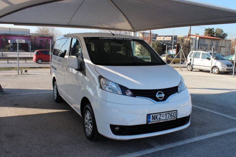 Nissan Evalia или аналог в Греции