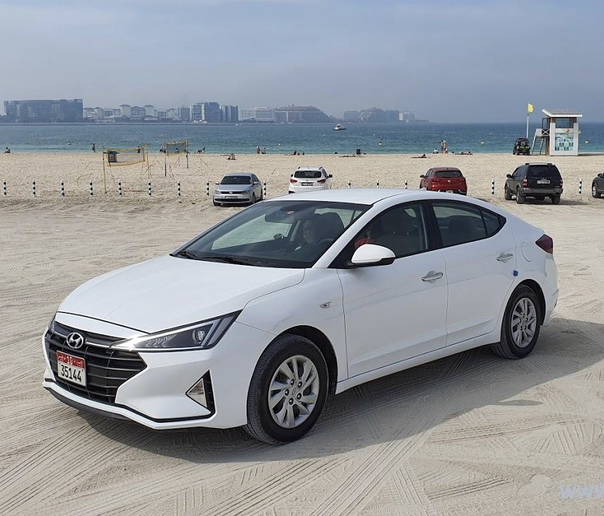 Hyundai Elantra 2019-2021 год или аналог в Дубаи, ОАЭ