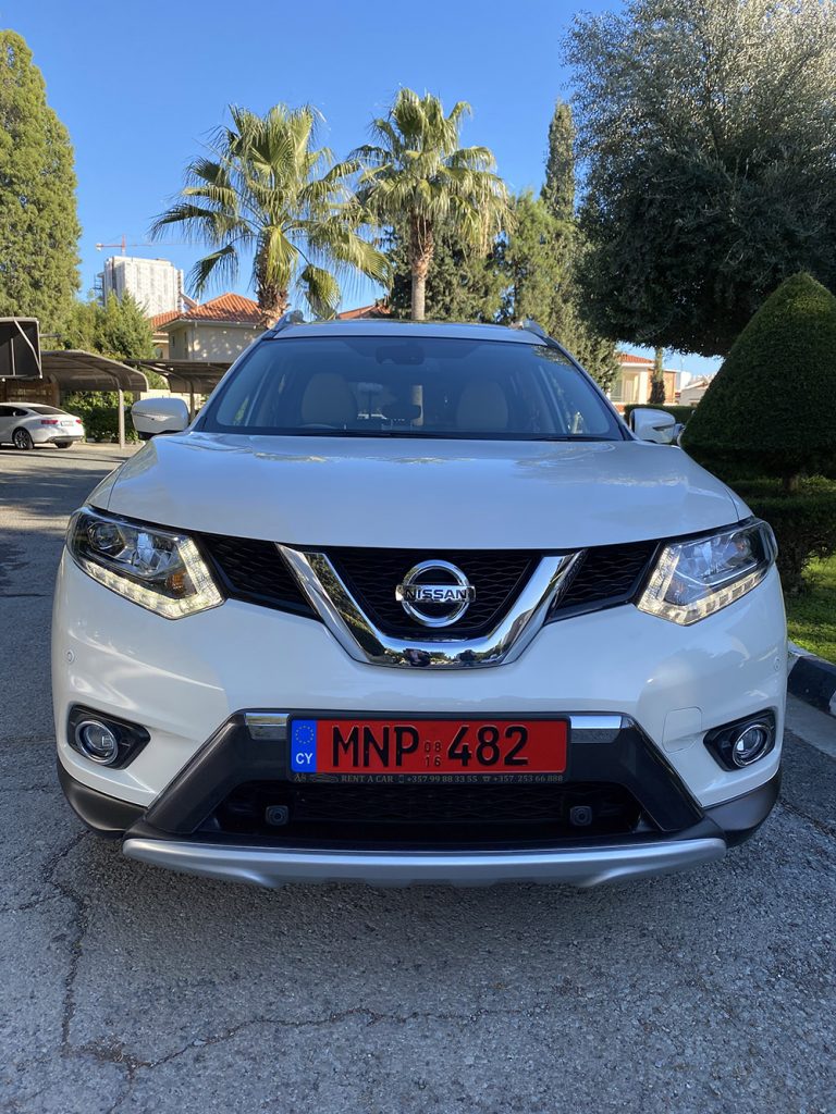 Nissan EX-trail или аналог на Кипре