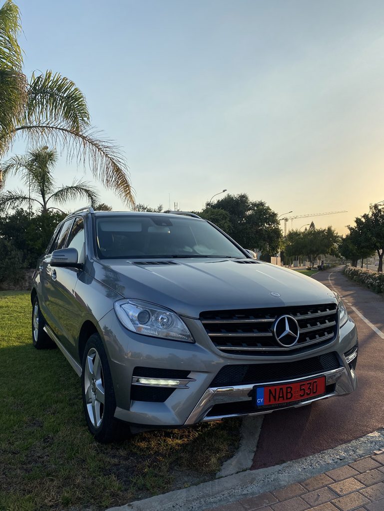 Mercedes ML или аналог на Кипре
