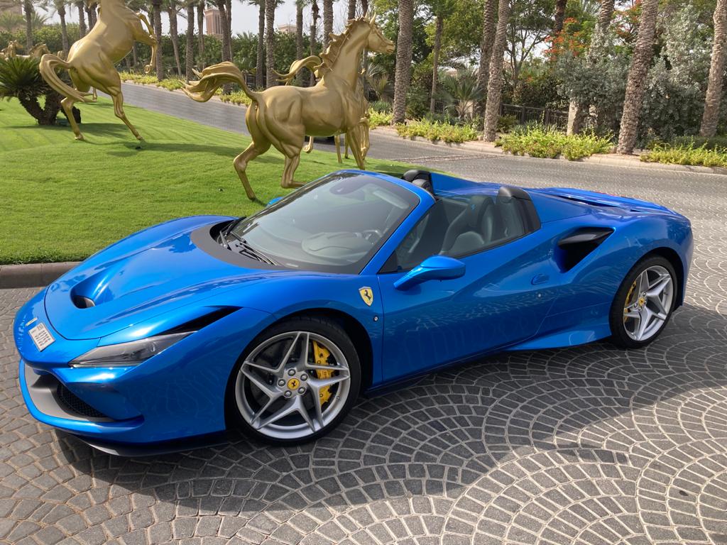 Ferrari F8 Spider 2021 в Дубаи, ОАЭ