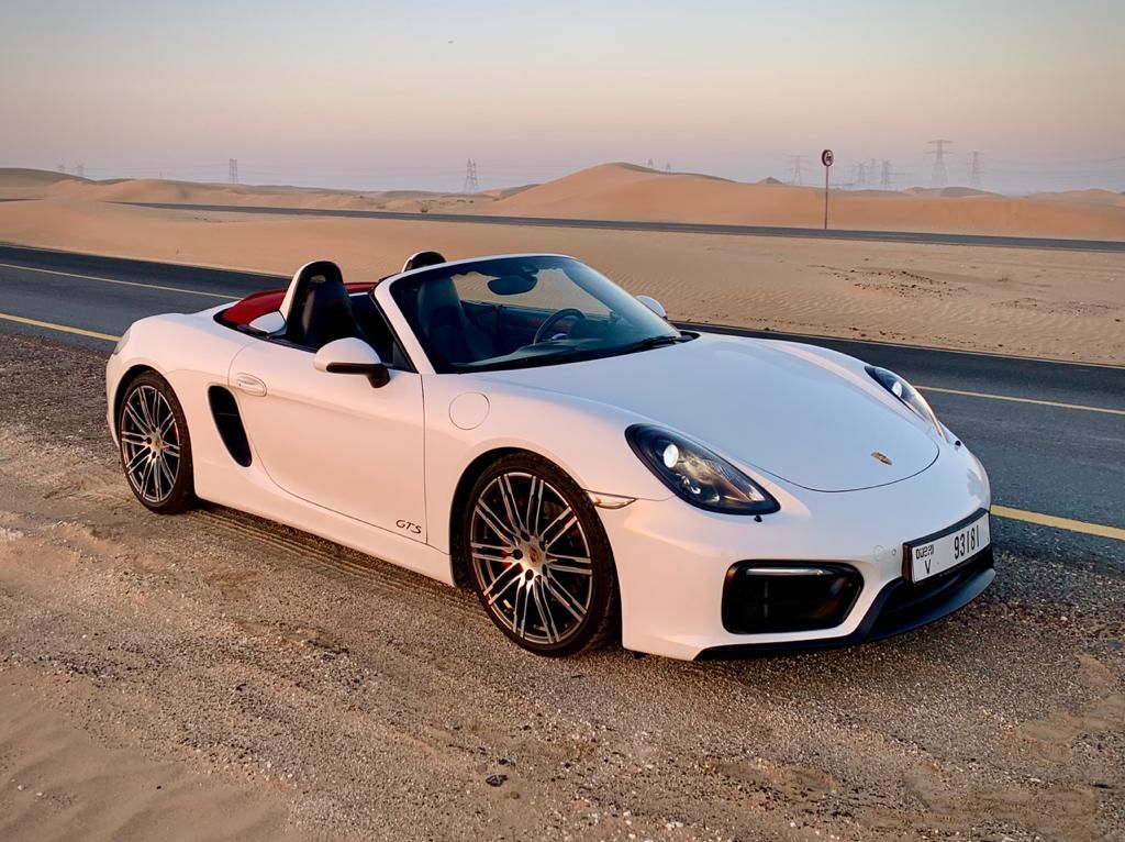 Porsche Boxster GTS 2017 в Дубаи, ОАЭ