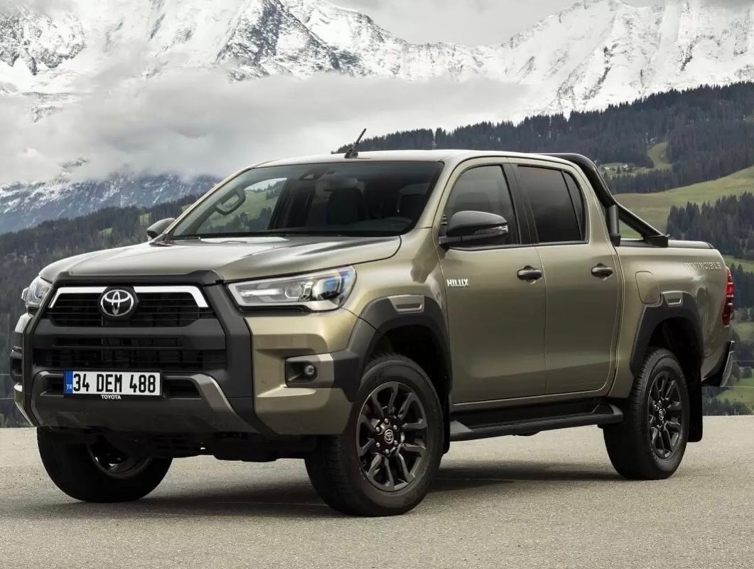 TOYOTA HİLUX Автомат Дизель