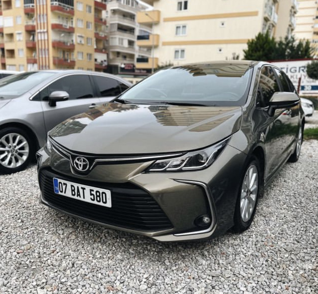 Взять в аренду TOYOTA COROLLA Дизель, механика или аналог в Турции