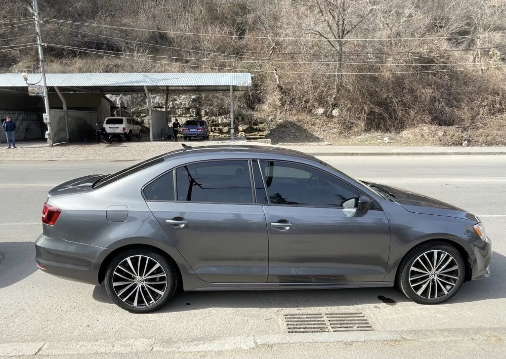Volkswagen Jetta, 1.8 л., 2015-2018 или аналог в Ереване, Армения