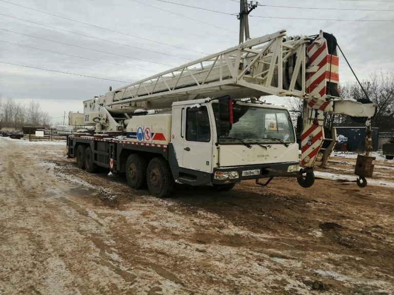Кран zoomlion QY55V в аренду посуточно