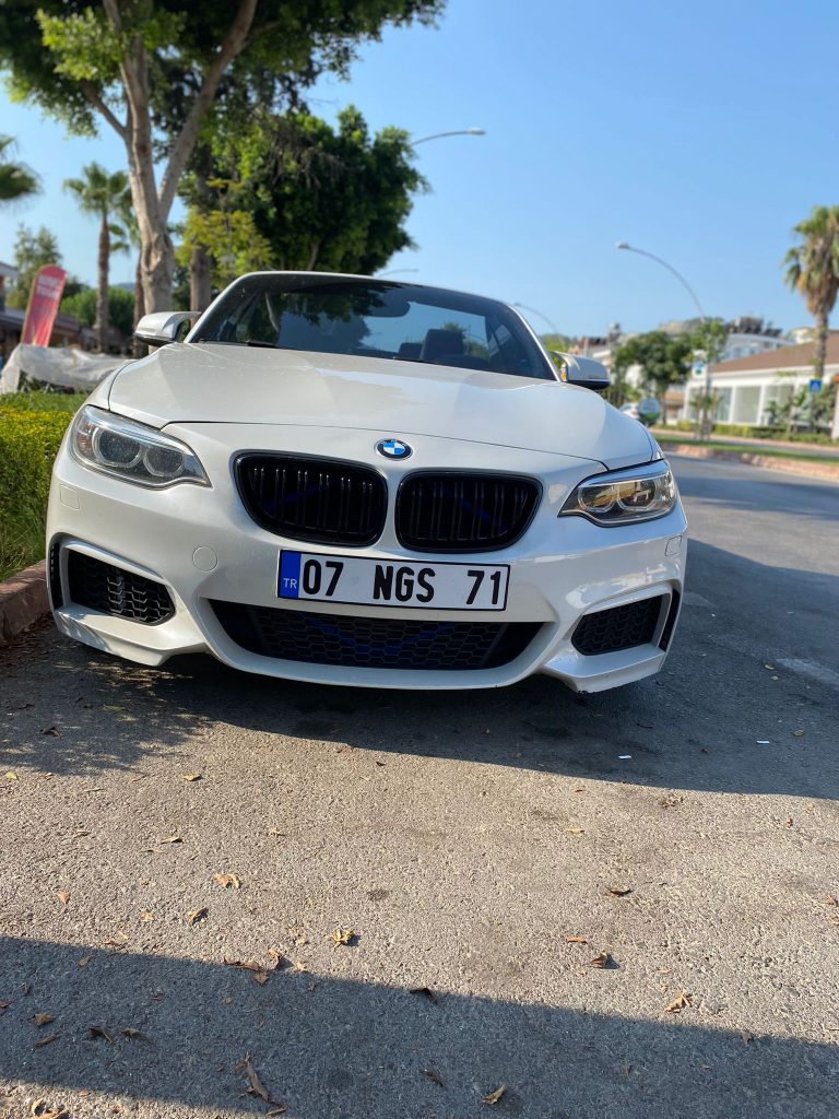 BMW 2 Cabrio в Кемере, Турция
