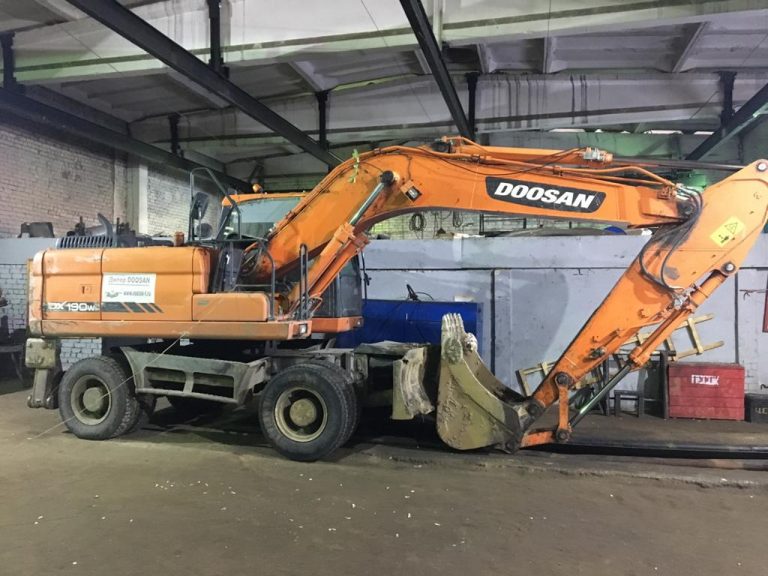 Экскаватор Doosan dx190 в Зеленодольске