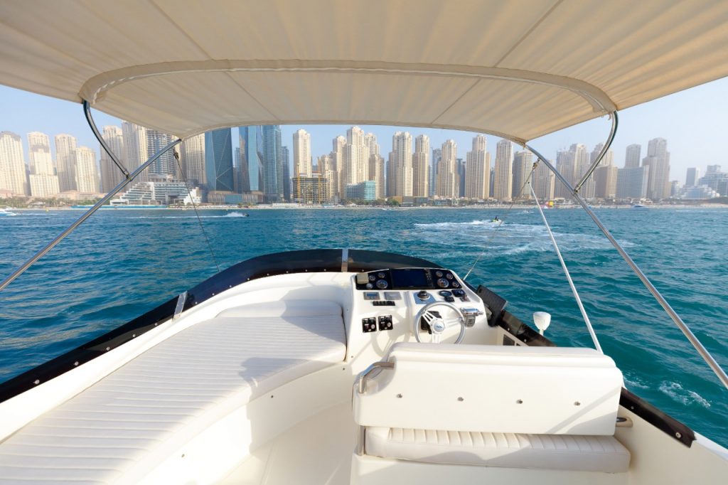 Яхта Veronica 55 FEET в Дубаи, ОАЭ