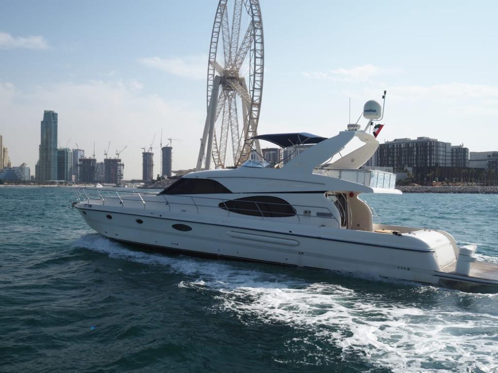 Яхта Alicia 50FT в Дубаи, ОАЭ