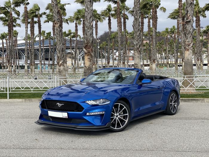 Ford Mustang Blue Cabrio 2020 в Сочи, Россия