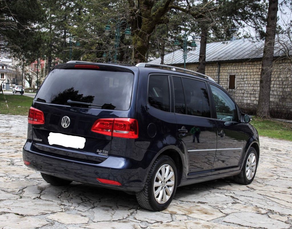 Volkswagen Touran 2017-2019 год или аналог в Будве, Черногория