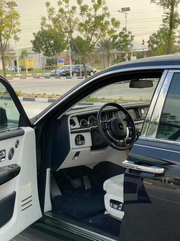 Rolls Royce Phantom 2019 в Дубаи, ОАЭ