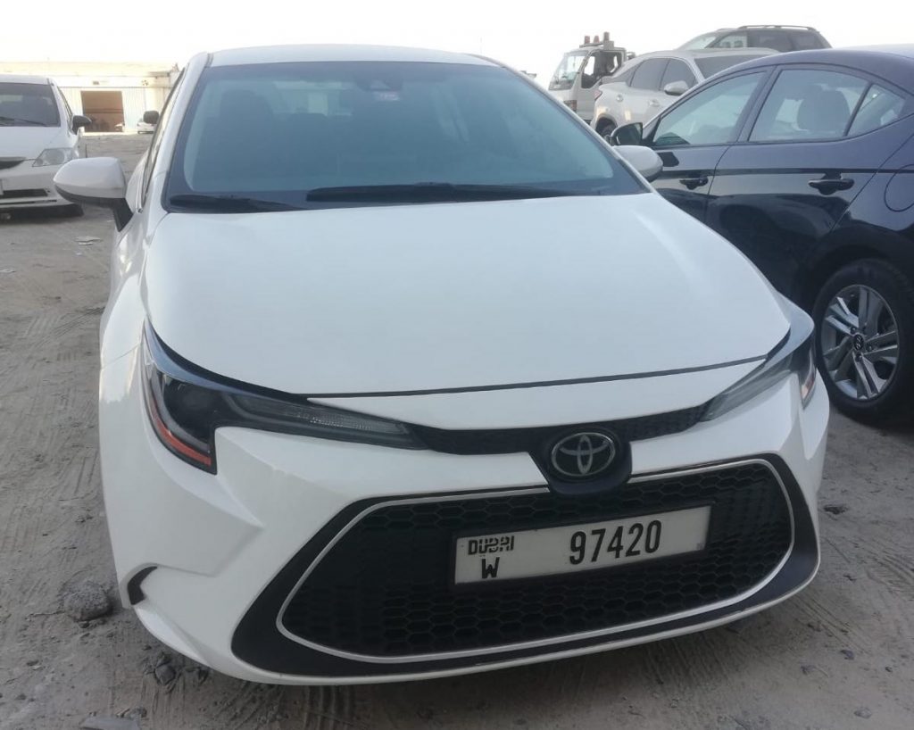 Toyota Corolla 2019-2023 год или аналог в Дубаи, ОАЭ