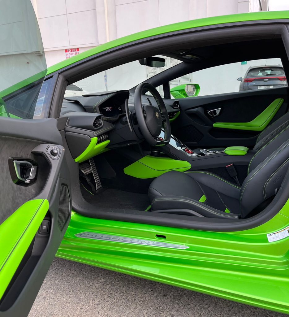 Lamborghini Huracan Green 2022 в Дубаи, ОАЭ