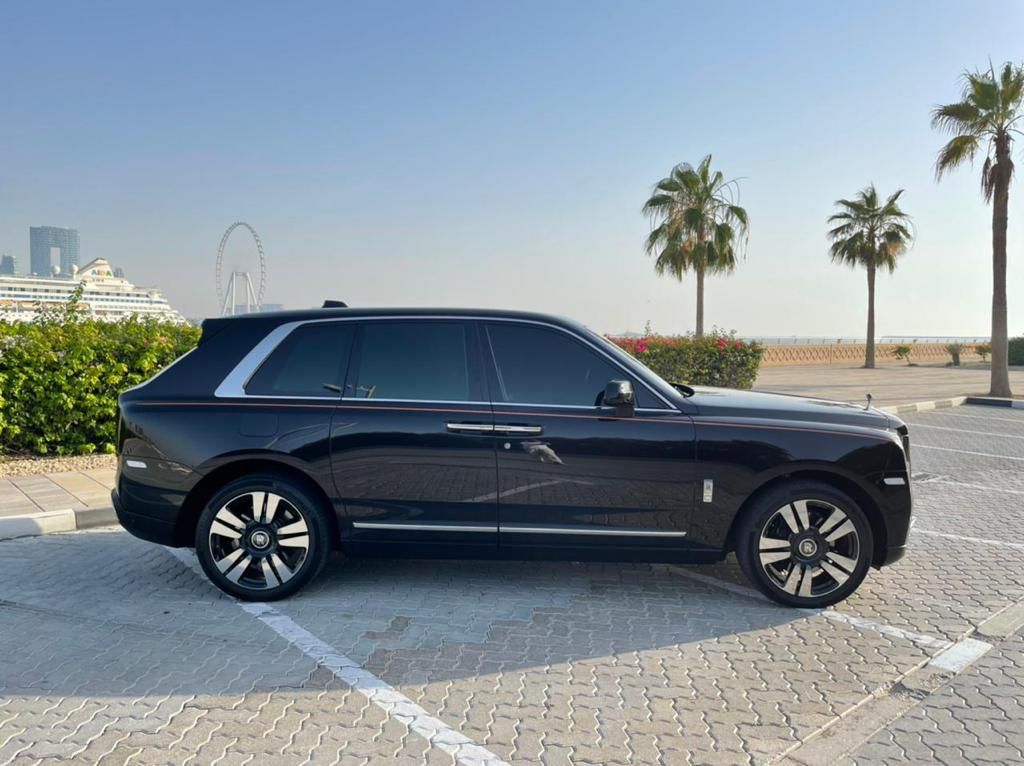 Rolls Royce Cullinan 2021 в Дубаи, ОАЭ