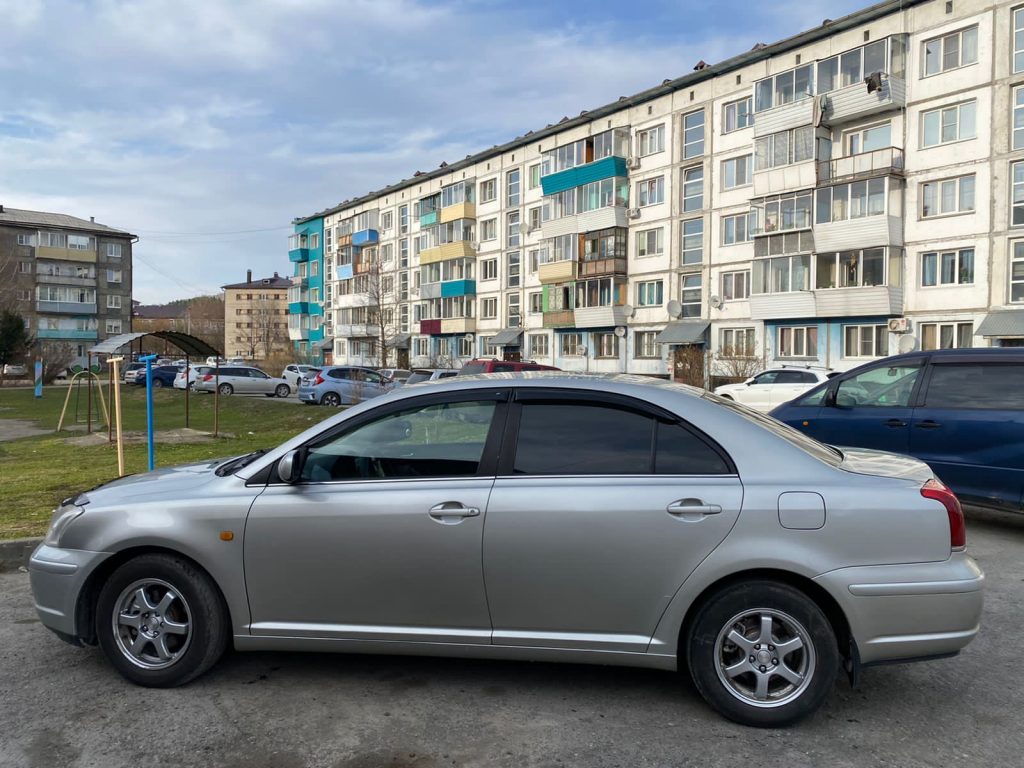 Toyota Avensis 2005-2008 год или аналог в Горно-Алтайске, Россия