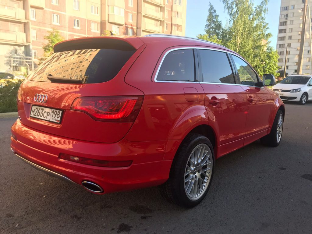 Audi Q7 4.2 в Санкт-Петербурге, Россия