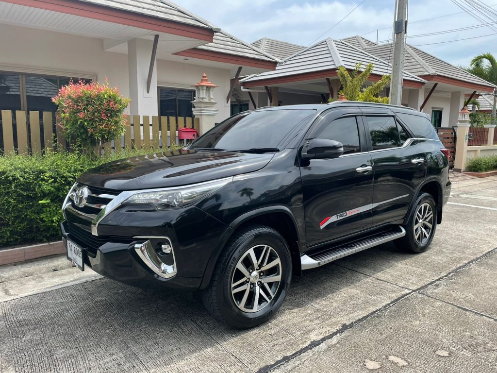 Toyota Fortuner 2018-2021 или аналог в Паттайе, Таиланд