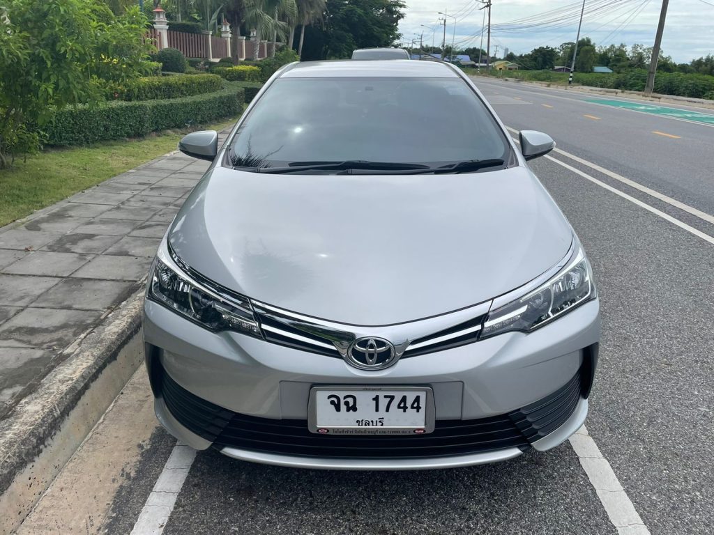 Toyota Altis 1,8 esport 2020-2023 год или аналог в Паттайе, Таиланд